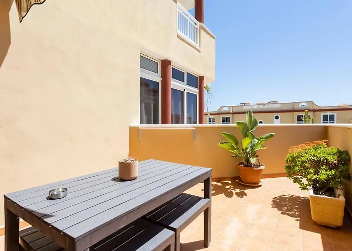 Apartment Amplio Y Comodo En Callao Salvaje.