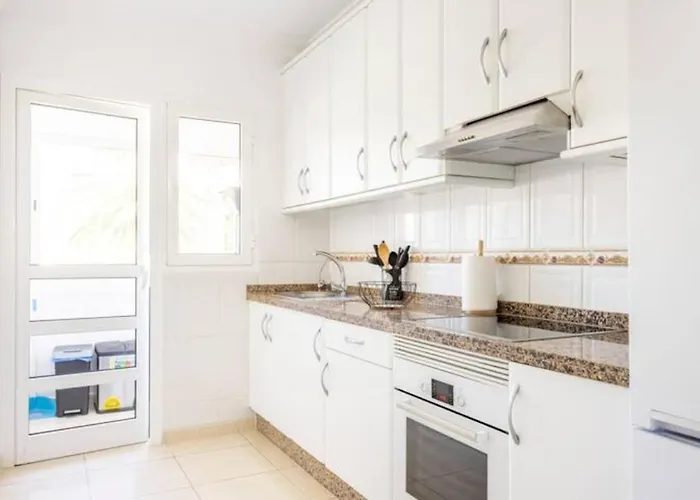 Апартаменты Amplio Y Comodo En Callao Salvaje. Кальяо-Сальвахе